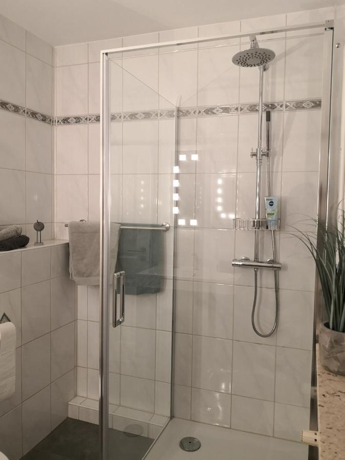 Ferienwohnung Fuer Grosse Familien Im Haus Akunak Büsum Exteriör bild